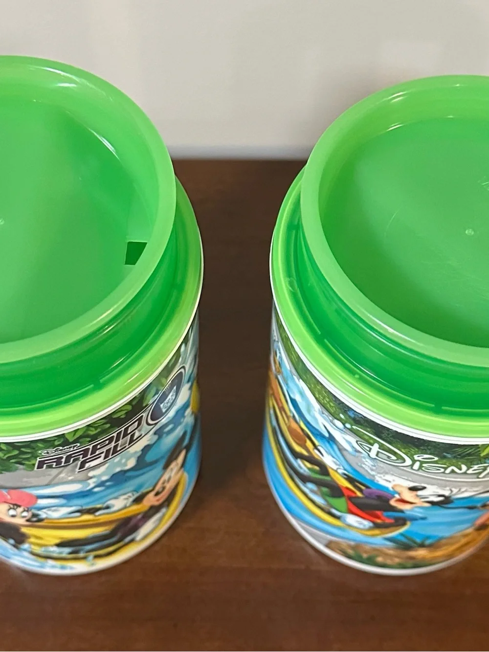 *EUC* Walt Disney Parks Rapid Refill Green Mug Set 2 Mickey and Friends